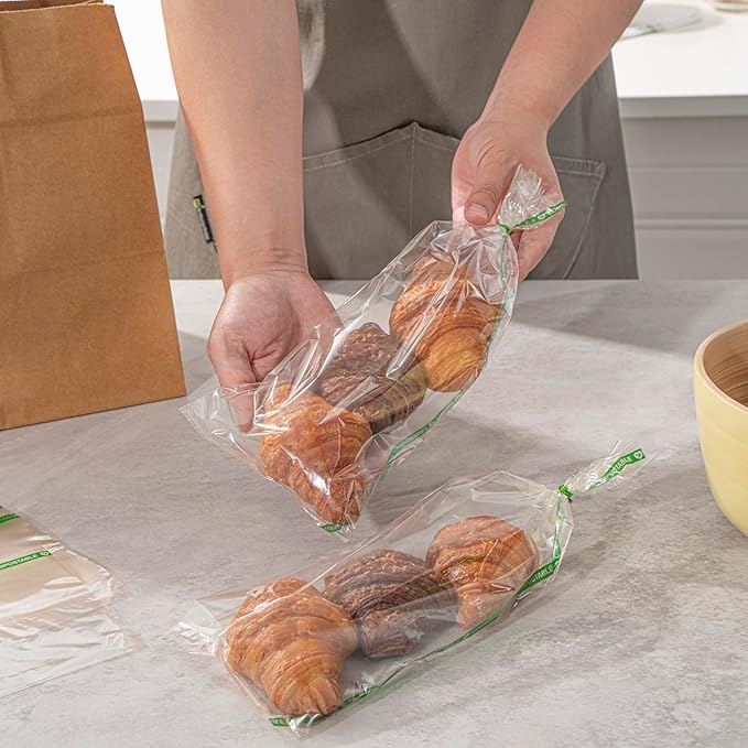 Restaurantware Candy Bags 100 Pcs 13" x 5" Heat-Sealable Clear Plastic Bags Greaseproof Home Compostable Freezer-Ready No-Flap Treat Carriers for Candies, Cookies, Bakery, Party Favours