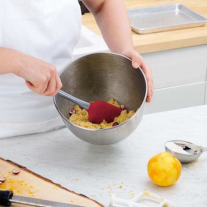 Tovolo Flex-Core Silicone Spatula Metal Handle for Scraping Bowls Mixing and Baking, Dishwasher Safe Heat Resistant Stainless Steel Silicone Spatula for Cast Iron and Nonstick Cookware, Cayenne Red