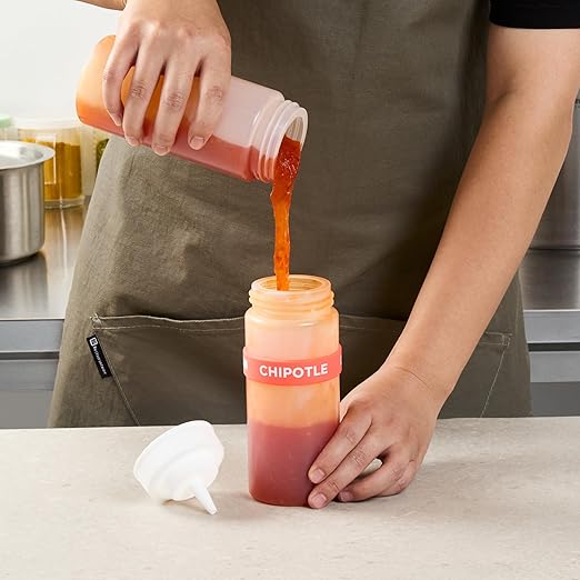 Restaurantware Silicone Squeeze Bottle Band 10 Count 2.75 Inch Dishwasher Safe Condiment Identification Band, Chipotle Red Non-Slip Label Band for Condiment Labeling at Restaurants, Food Trucks