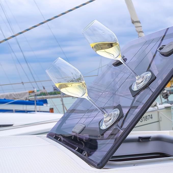 silwy® Magnetgläser, feine Kristallgläser mit perfekt integrierten Magneten und metallischen Nano-Gel-Untersetzern (Champagner // 0,2 Liter) COG: 14 / Price: 49,95