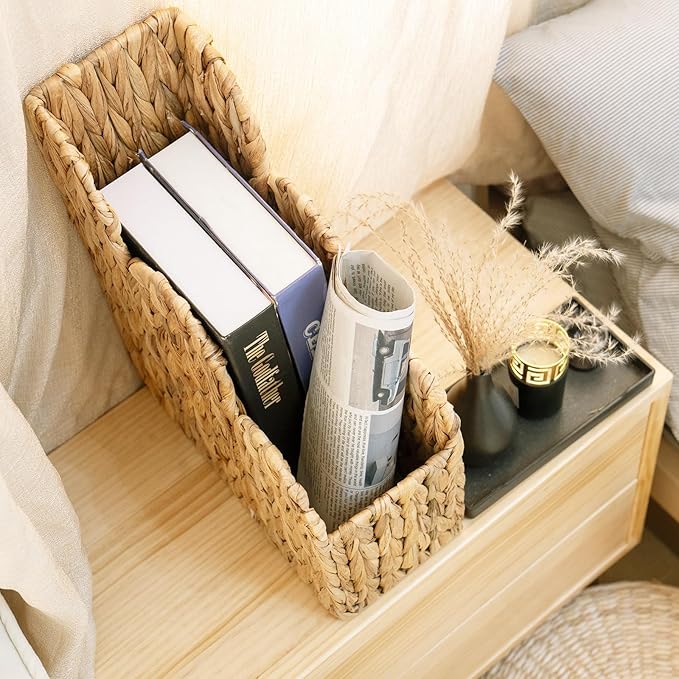YRMT Water Hyacinth Magazine Holder, Decorative Magazine Basket, Handwoven Storage Rack for Books, Files, Newspaper, Home Decor (Water Hyacinth)