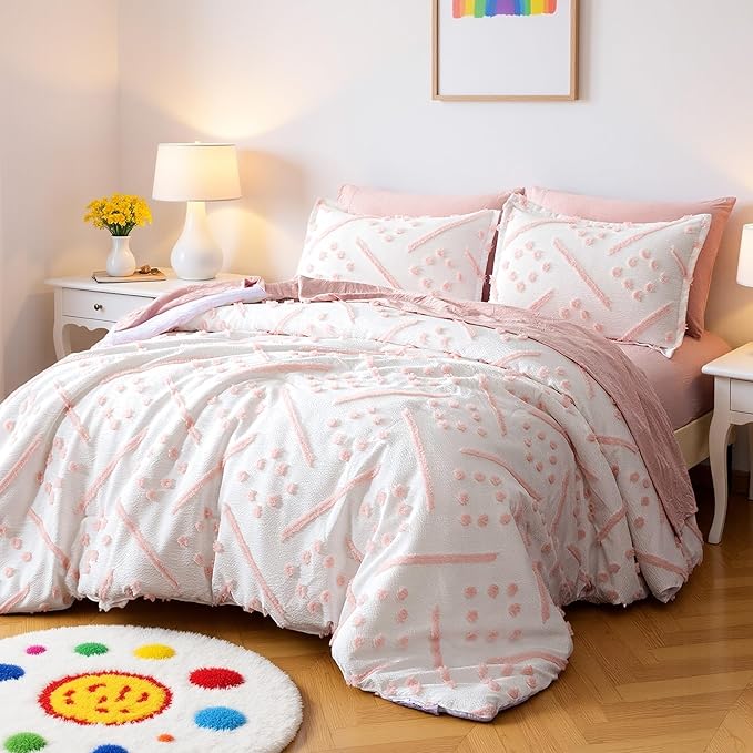 Amazon Basics Kids' Pink Bedding Set, 7-Piece Jacquard Microfiber Bed-in-a-Bag with Comforter, Fitted Sheet, Flat Sheet, Pillowcases, Pillow Shams, Deep Pocket 16", All-Season, Pink Tufted, Full/Queen