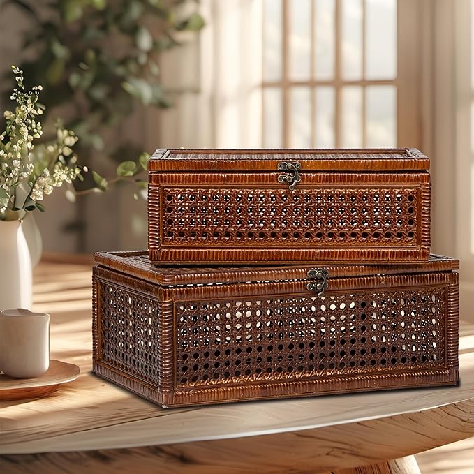 Handwoven Rattan Storage Boxes Set of 2, Decorative Wooden Wicker Chest with Lids and Latches, Vintage Boho Storage Trunks for Living Room, Bedroom, Home Decor