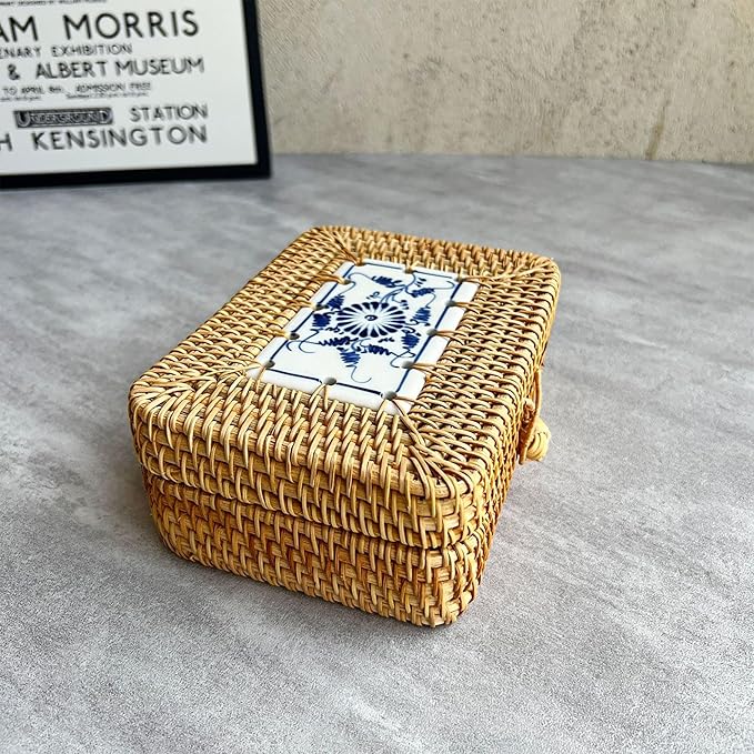 Rattan Box with Lid: Blue-and-White Porcelain Decorative Rattan Storage Box, Hand-Woven Wicker Storage Basket with Lid, for Sundries Tea Case Picnic Food Containers (Rectangle, 6.7in*4.72in*2.36in)