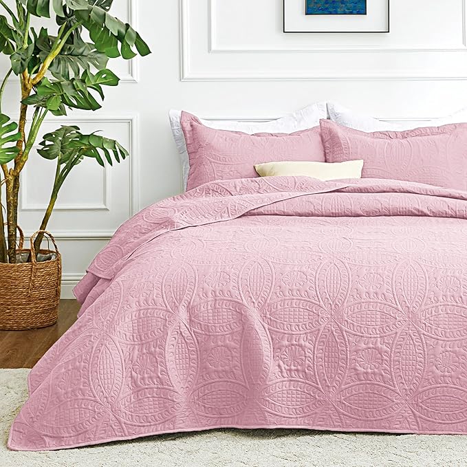 Love's cabin Twin Quilt Set Pink Bedspreads - Soft Bed Summer Lightweight Bedspread Comforter - Modern Style Coin Pattern Coverlet for All Season - 2 Pieces (1 Quilt, 1 Pillow Sham)