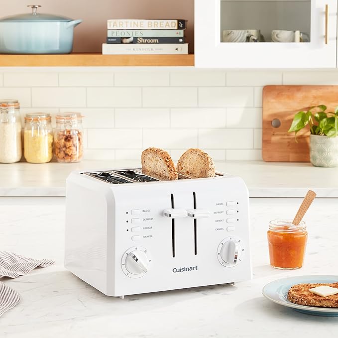 Cuisinart 4-Slice Compact Plastic Toaster, White, CPT-142P1