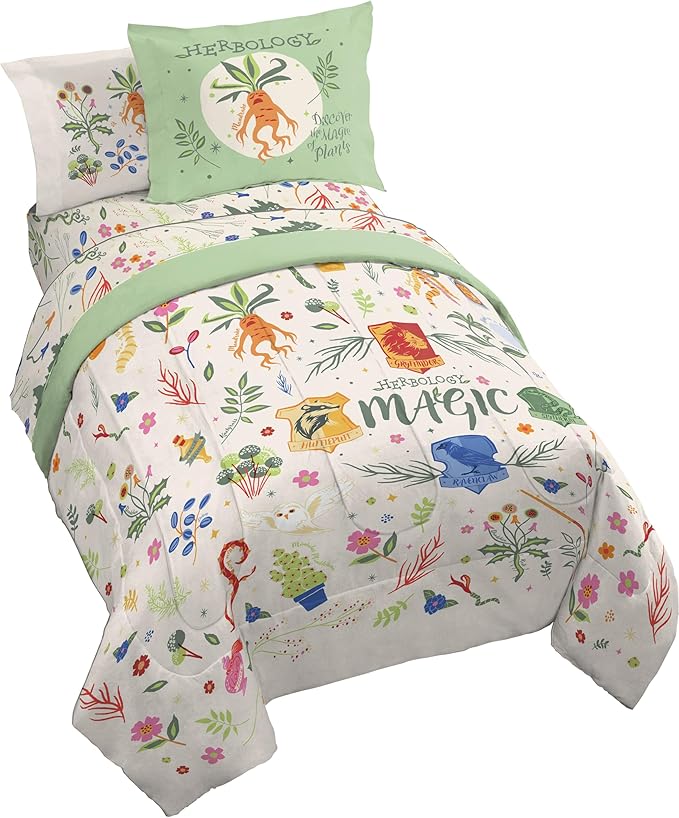 Jay Franco Harry Potter Full Size Comforter Set - 7 Piece Bedding Includes Sheet Set & Pillow Covers - Super Soft Hogwarts Herbology Bedding