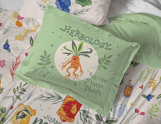 Jay Franco Harry Potter Queen Size Comforter Set - 7 Piece Bedding Includes Sheet Set & Pillow Covers - Super Soft Hogwarts Herbology Bedding