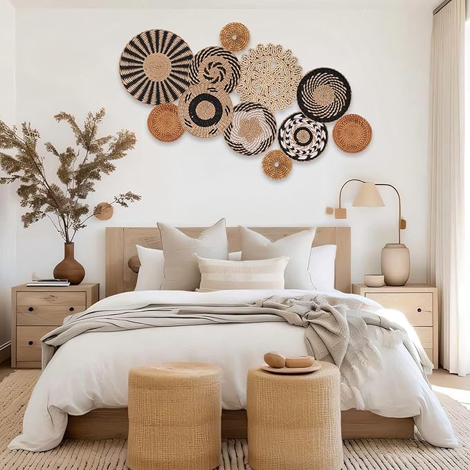 Boho Wall Basket Decor Set of 11 - Hanging Woven Bulrush Basket Wall Decor, Handcrafted Round Flat Baskets Wall Art, for Rustic Farmhouse、Home - Unique Rattan Wicker Wall Decor（Black Retro）