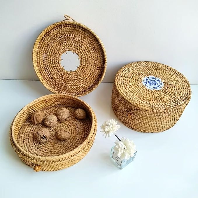 Rattan Box with Lid: Blue-and-White Porcelain Decorative Rattan Storage Box, Hand-Woven Wicker Storage Basket with Lid, for Sundries Tea Case Picnic Food Containers (Round 3, 8.66in*8.66in*2.76in)