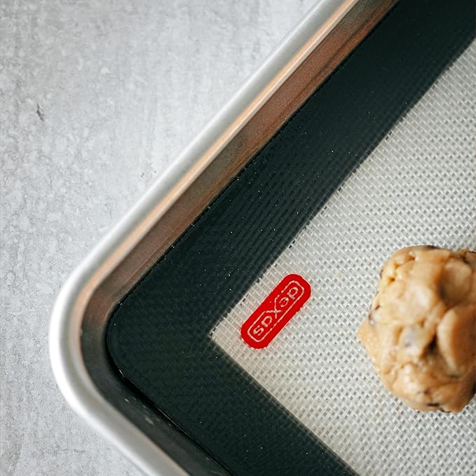 Dexas Silicone, Non-Stick, Food Safe Baking Mats 3 Pack, Clear w/Grey Edge. Includes Storage Bands. 3 Mat sizes: 16.5"x11.5"14"x10",11.5"x8.5"