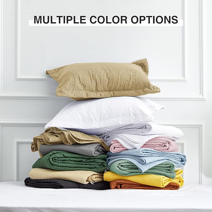 Love's cabin Oversized King Size Quilt Bedding Set Camel Bedspreads - Oversized King Lightweight Bedspread Comforter - Coin Pattern Coverlet for All Season - 3 Pieces (1 Quilt, 2 Pillow Shams)