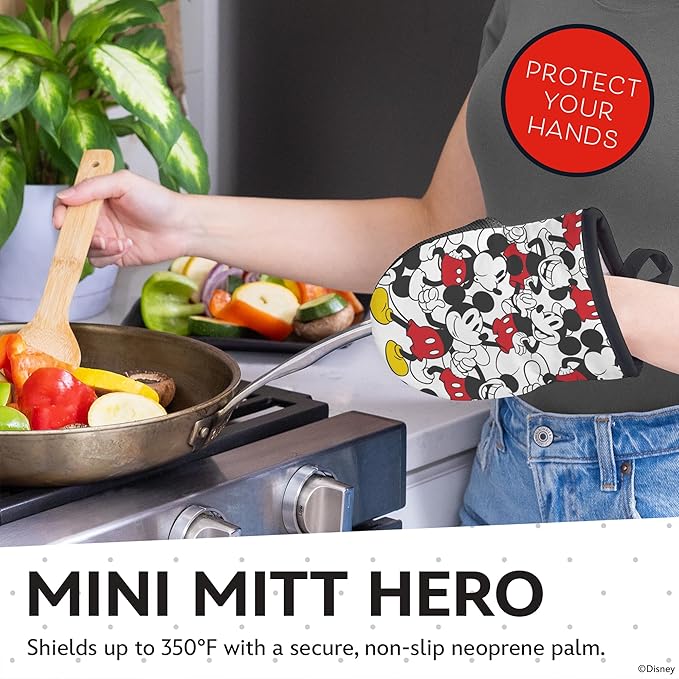 Best Brands Unisex Disney Mini Mitt & Apron Set
