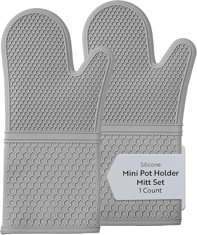 Restaurantware 2-Piece Silicone Oven Mitts Set 1 Case of 13.98 x 7.28 x 1.57 Inches Cotton Lined Heat Resistant Gloves, Slip-Resistant Waterproof Oven Gloves, Gray Cooking Mitts for Baking and BBQ