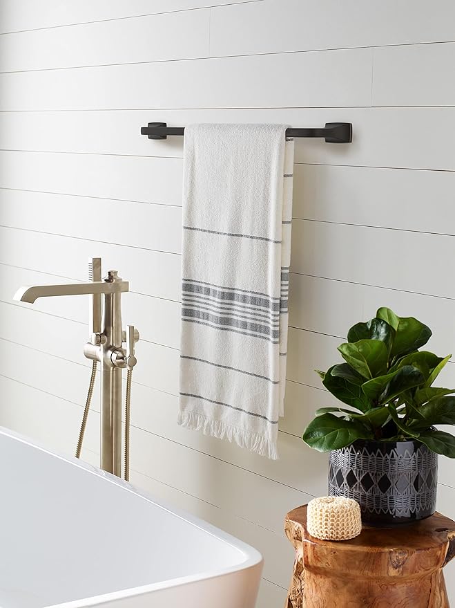 Amerock BH36014ORB | Oil Rubbed Bronze Towel Bar | 24 in (610 mm) Towel Rack | Highland Ridge | Bathroom Towel Holder | Bathroom Hardware | Bath Accessories
