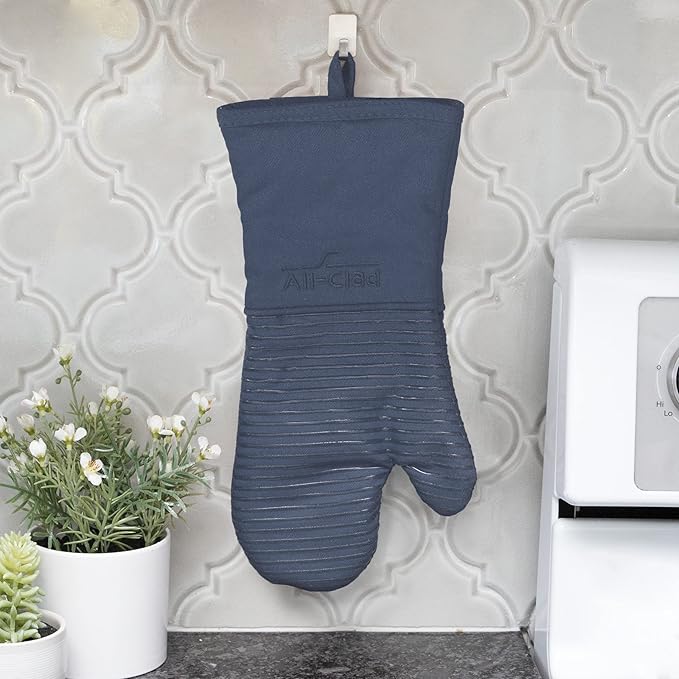 All-Clad Premium Silicone Oven Mitt: Heat Resistant to 500 Degrees - 100% Cotton & Silicone, 14"x7" Pot Holder for Kitchen and Barbeque, (1-Pack), Indigo