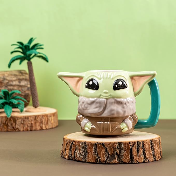 Zak Designs Star Wars The Mandalorian Sculpted Ceramic Coffee Mug for Hot Drinks, Collectible Keepsake with Unique 3D Character (12 oz, Grogu)