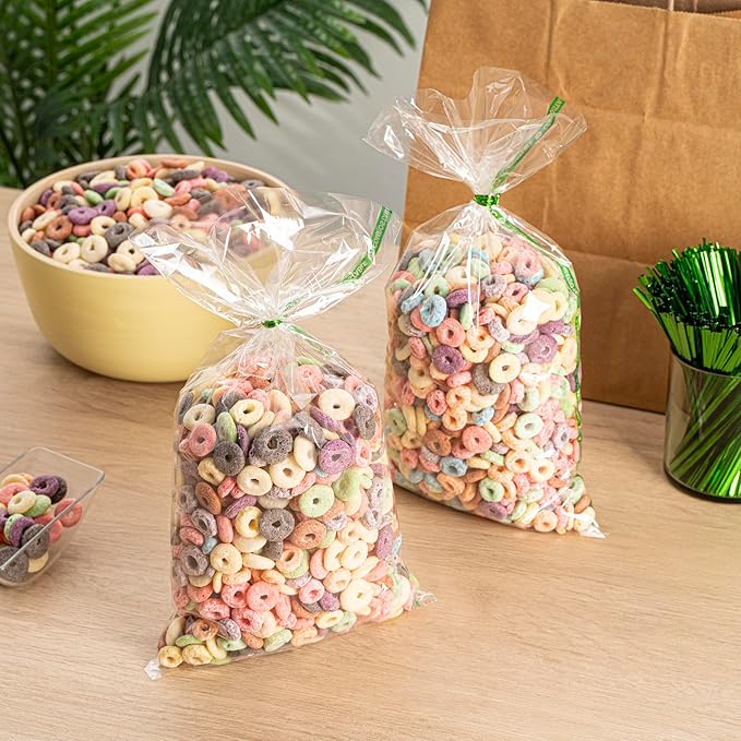 Restaurantware Candy Bags 100 Pcs 14" x 7" Heat-Sealable Clear Plastic Bags Greaseproof Home Compostable Freezer-Ready No-Flap Treat Carriers for Candies, Cookies, Bakery, Party Favours