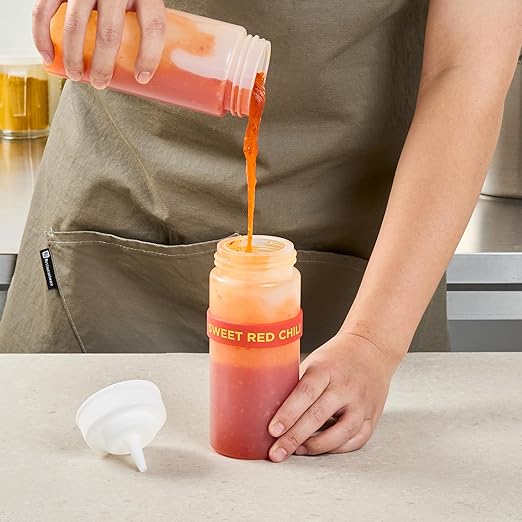 Restaurantware Silicone Squeeze Bottle Band 10 Count 2.75 Inch Dishwasher Safe Condiment Identification Band, Sweet Red Chili Red Non-Slip Label Band for Condiment Labeling at Restaurants, Food Trucks