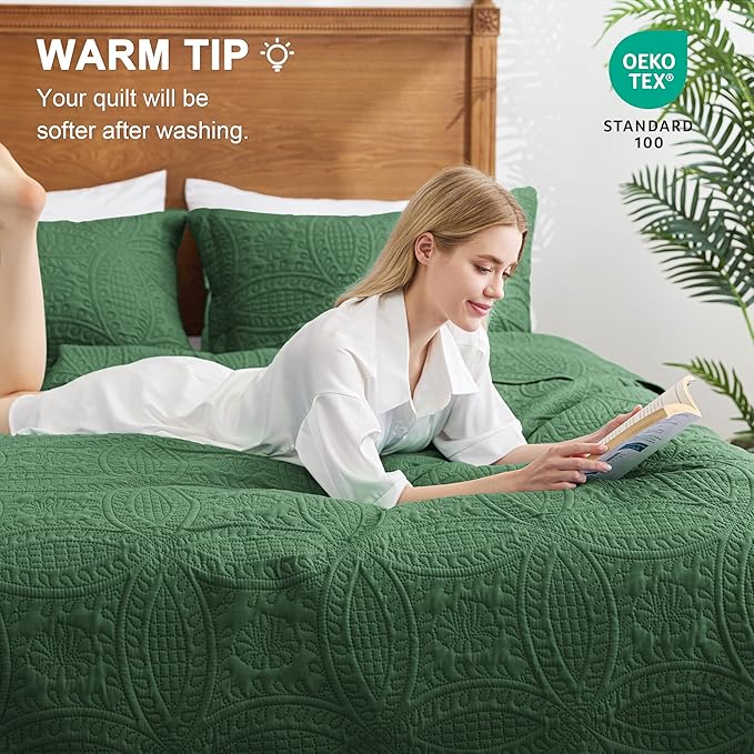 Love's cabin Oversized King Size Quilt Bedding Set Olive Green Bedspreads - Oversized King Lightweight Bedspread Comforter - Coin Pattern Coverlet for All Season - 3 Pieces (1 Quilt, 2 Pillow Shams)