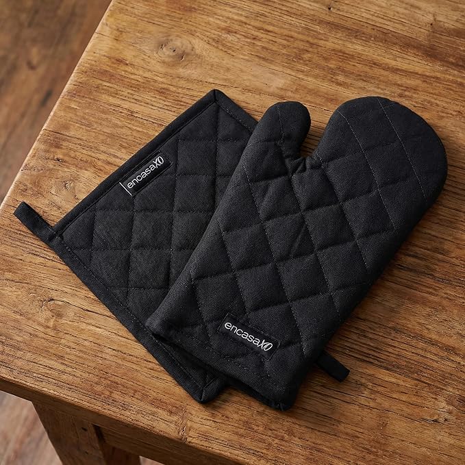 Encasa XO Heat Resistant 100% Cotton Oven Glove & Potholder Set with Loop, Kitchen Cooking Mittens, Microwave Safe Hot Pads (Full Black)
