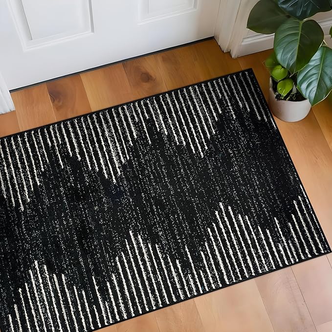 Rugshop Bohemian Stripe Stain Resistant High Traffic Living Room Kitchen Bedroom Dining Home Office Area Rug 2' x 3' Black