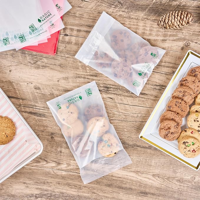 Restaurantware Food Storage Bags 100 Count 7 x 5 Inches Translucent Adhesive Bags Plastic Reusable Translucent for Cold Food Storage