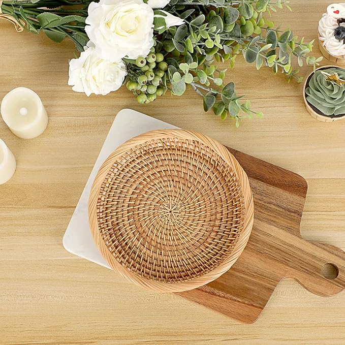 Hipiwe Small Woven Wicker Basket - 7.6" Round Entryway Organizer for Keys, Wallet, Cell Phone & Snacks