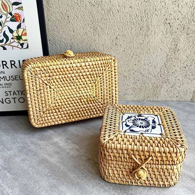 Rattan Box with Lid: Blue-and-White Porcelain Decorative Rattan Storage Box, Hand-Woven Wicker Storage Basket with Lid, for Sundries Tea Case Picnic Food Containers (Rectangle, 6.7in*4.72in*2.36in)
