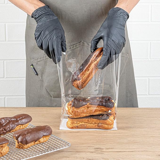 Restaurantware Flat Bottom Heat Seal Sandwich Bags Heat Sealable Food Bags - Gusset Bag with Paper Insert - Clear - 7 x 4 x 9 Inch - 100ct Box - Bag Tek