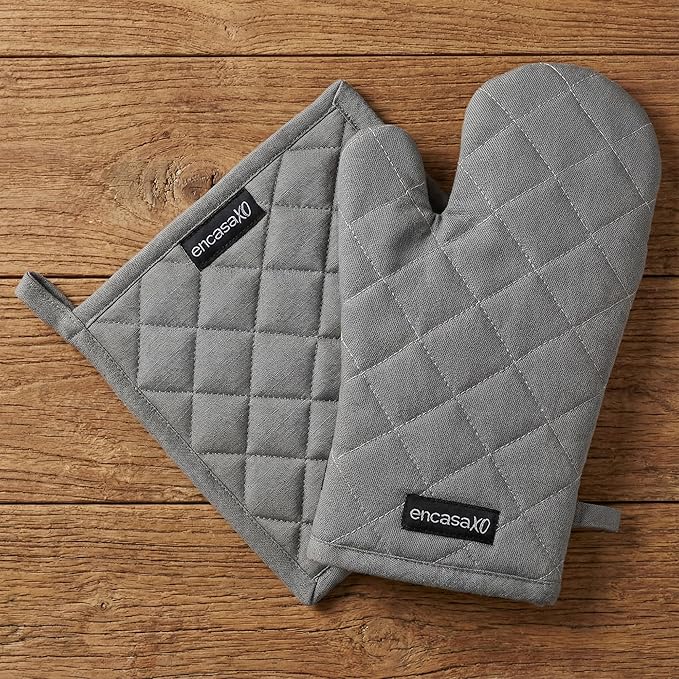 Encasa XO Heat Resistant 100% Cotton Oven Glove & Potholder Set with Loop, Kitchen Cooking Mittens, Microwave Safe Hot Pads (Grey)