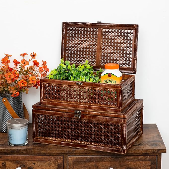 Handwoven Rattan Storage Boxes Set of 2, Decorative Wooden Wicker Chest with Lids and Latches, Vintage Boho Storage Trunks for Living Room, Bedroom, Home Decor