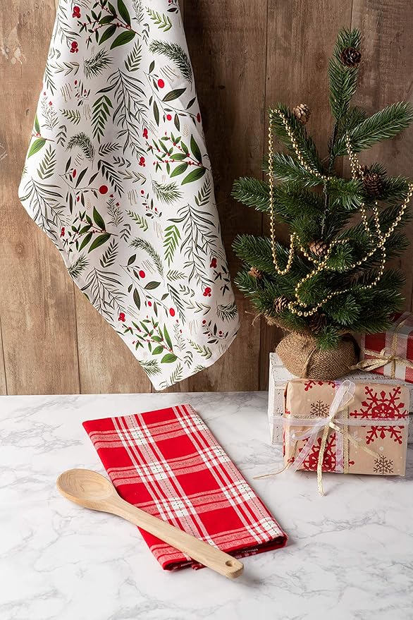DII Christmas Kitchen Towel Set, Floral Tea Towels for Baking, Cleaning, Entertainment & Cooking, 18x28, Boughs of Holly, 2 Piece