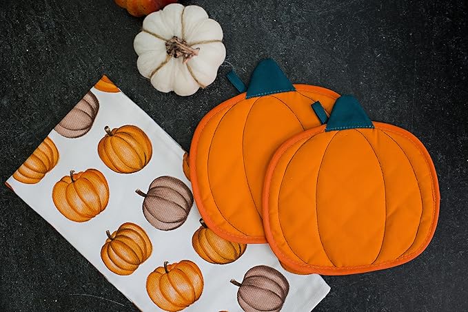 Pearhead Pumpkin Trivets Set of 2, Heat-Resistant Fabric Hot Pads with Hanging Loops, Autumn Table Protectors for Cooking, Baking, Serving, and Festive Fall Kitchen Décor Accessories