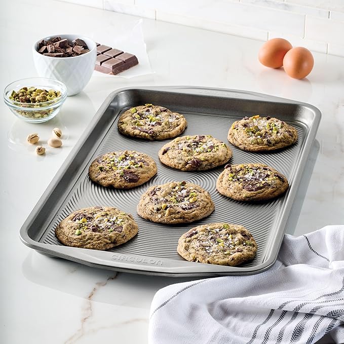 Circulon Nonstick Bakeware 11-Inch x 17-Inch Cookie Pan, Large Cookie Sheets for Baking, Gray