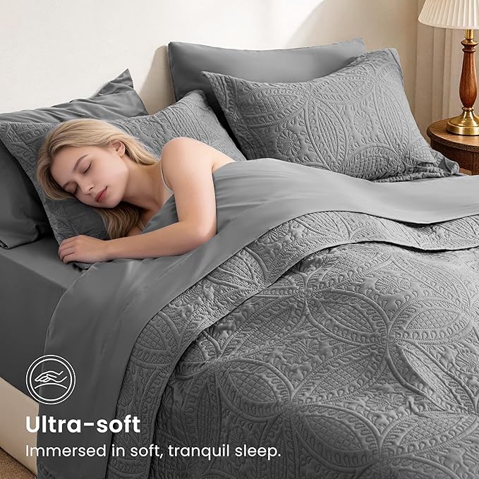 Love's cabin King Quilt Set Grey, Bed in a Bag King Size Bedding 7 Pieces, Ultrasonic Embossed Coin Pattern Comforter, Lightweight Bedspreads for All Seasons Quilt with Sheets, Pillowcases & Shams