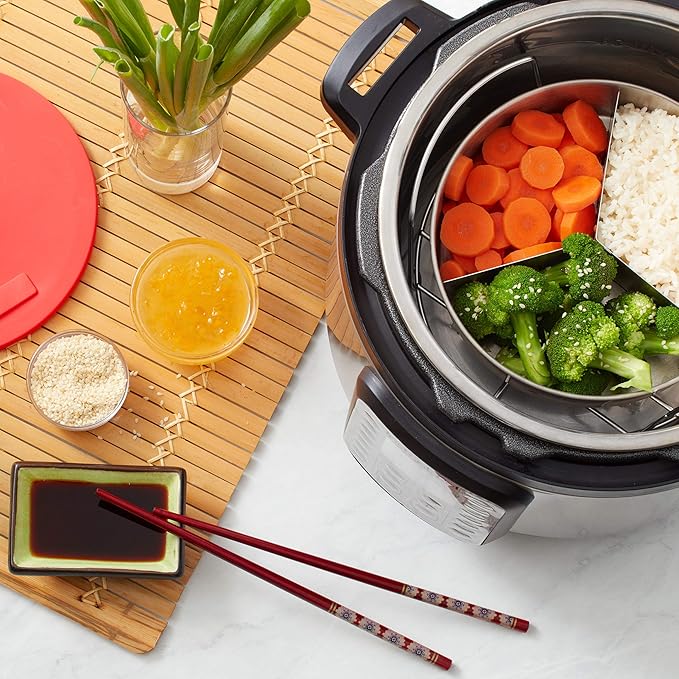 Instant Pot Official Round Nonstick Cook/Bake Pan with Lid & Removable Divider, Multi-Purpose, Heavy-Duty, Dishwasher Safe, Oven Safe, 7", 32 oz, Red, Compatible with 6-Quart and 8-Quart Cookers