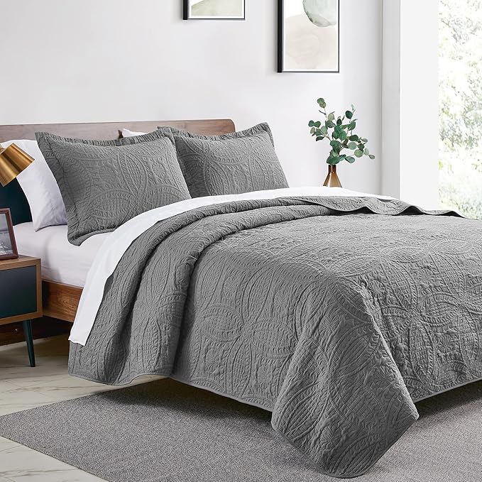 Love's cabin Twin Quilt Set Grey Bedspreads - Soft Bed Summer Lightweight Bedspread Comforter - Modern Style Coin Pattern Coverlet for All Season - 2 Pieces (1 Quilt, 1 Pillow Sham)